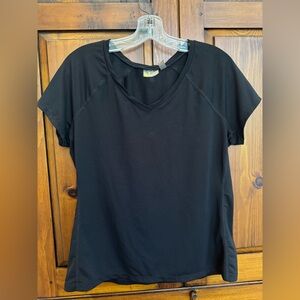 Zella for Nordstrom  Ladies Large Lightweight Black Short Sleeve V-Neck Tee. EUC